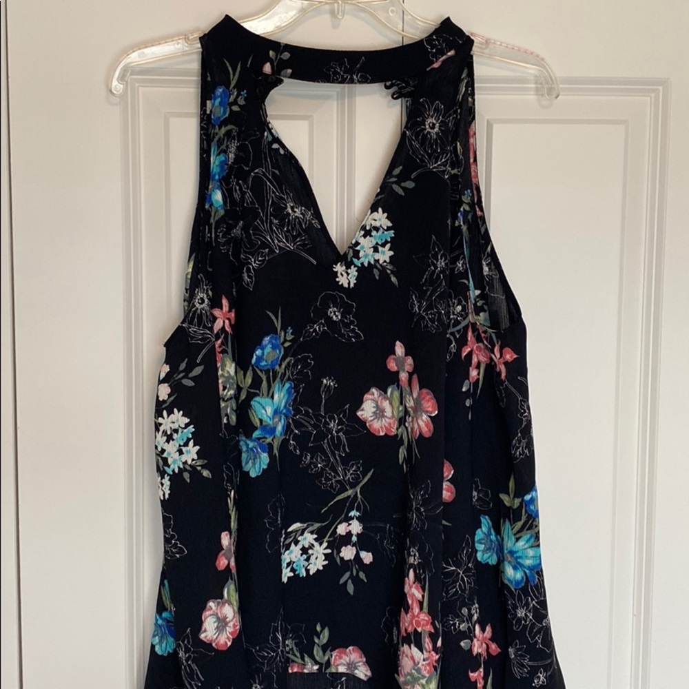 Cold shoulder top
